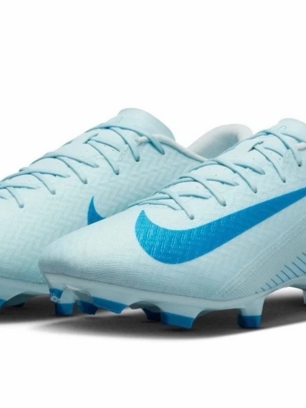 Nike Mercurial Vapor 16 Academy MG Low-Top Soccer Cleats
